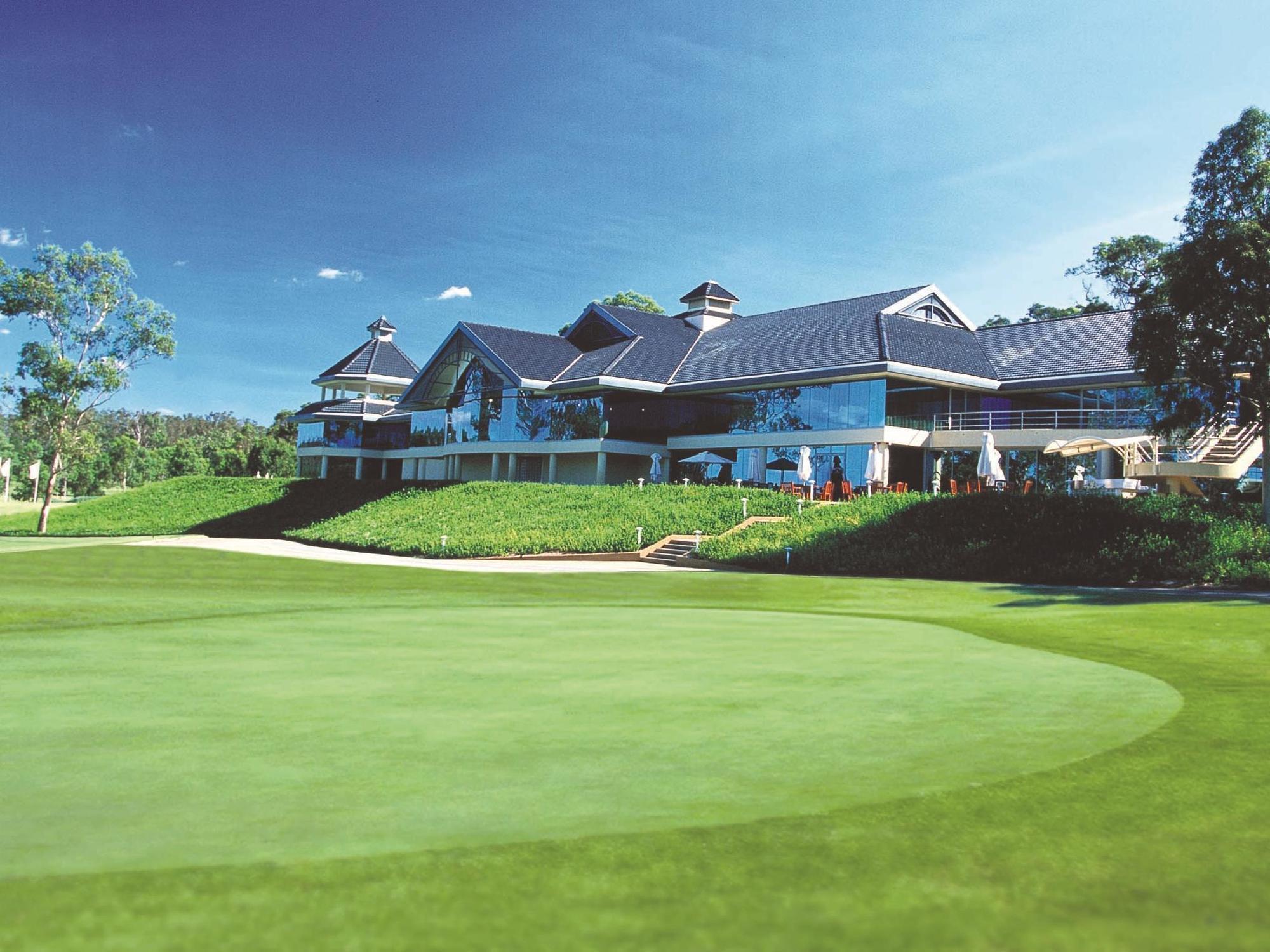 Riverside Oaks Golf Resort Cattai Ngoại thất bức ảnh