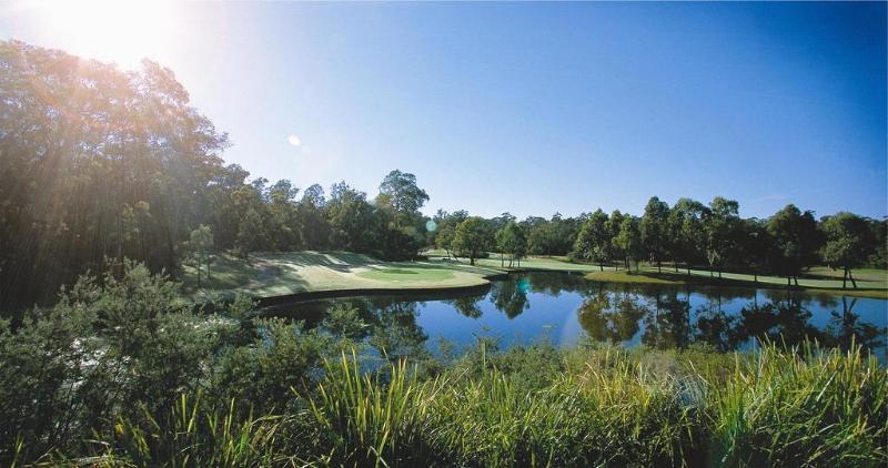 Riverside Oaks Golf Resort Cattai Ngoại thất bức ảnh